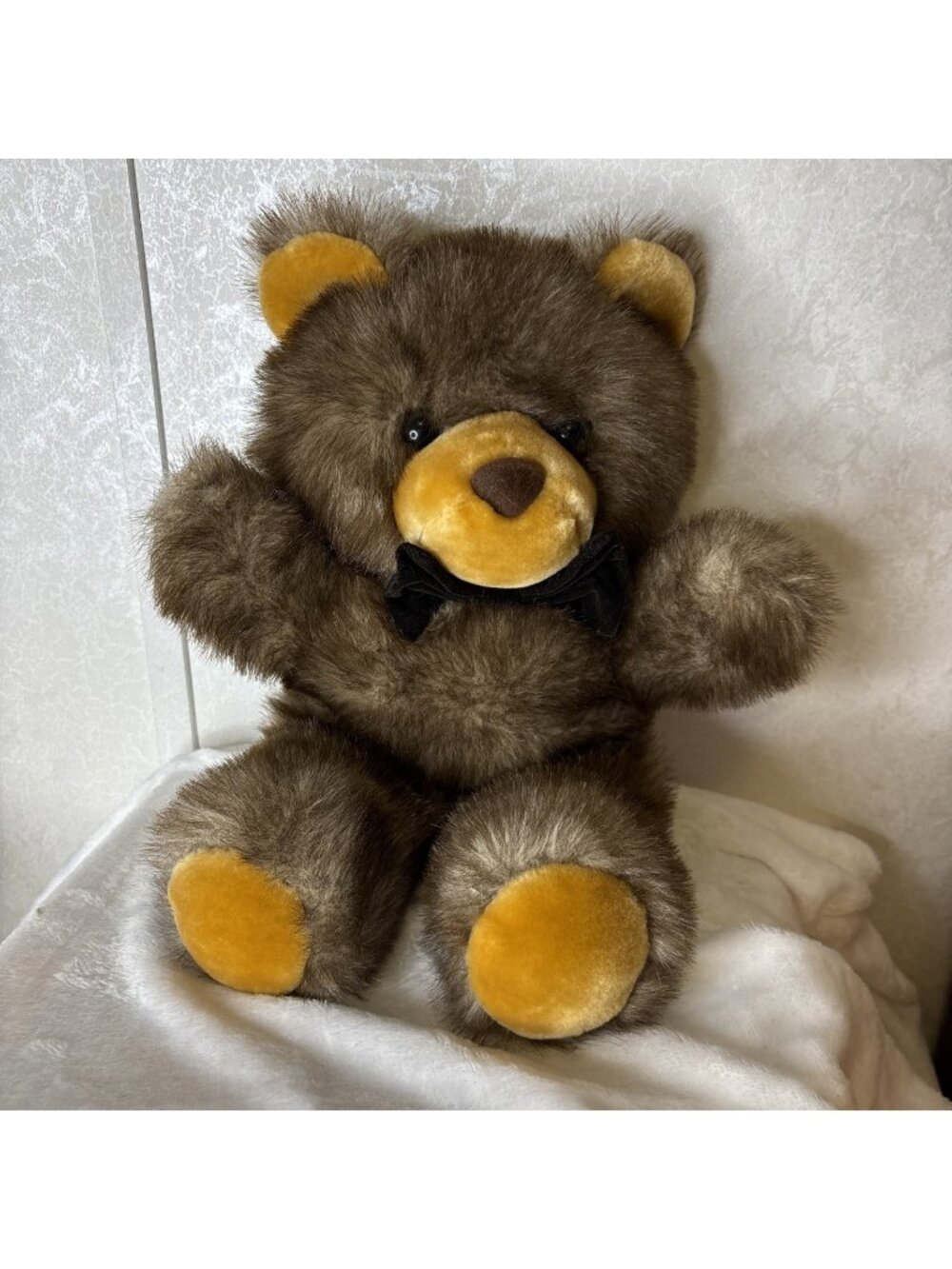 Vintage 14" Sable Cuddle Bear 1968 Brown Stuffed Animal Plush Bear America Wego